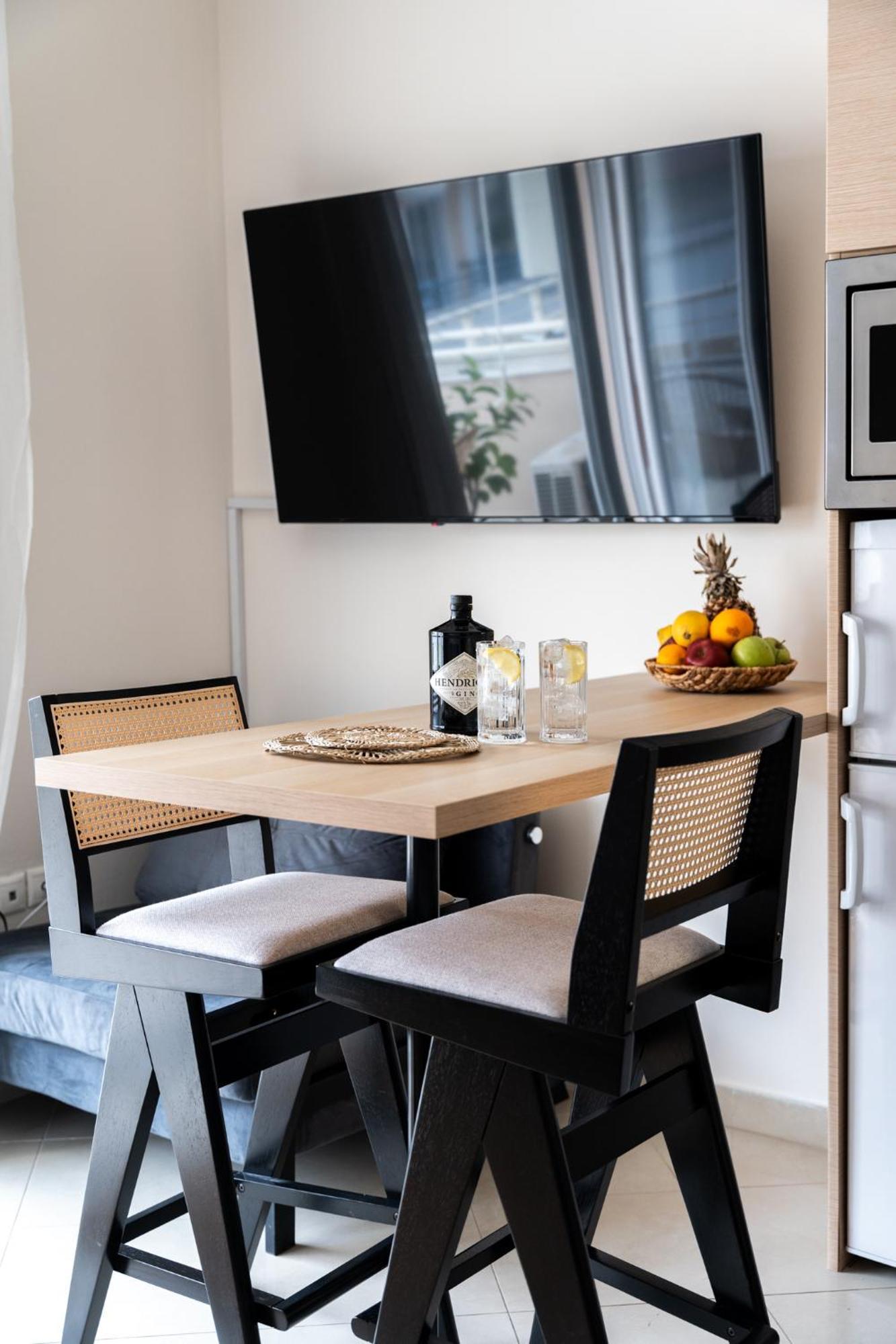 Pomegranate Luxury Penthouse Maisonette With Beautiful Terrace & Free Parking By Binobi ! Soluň Exteriér fotografie